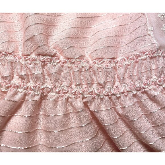 Vintage 80s night dress, pink short batwing sleeves nightgown, deep V neckline - Picture 7 of 8